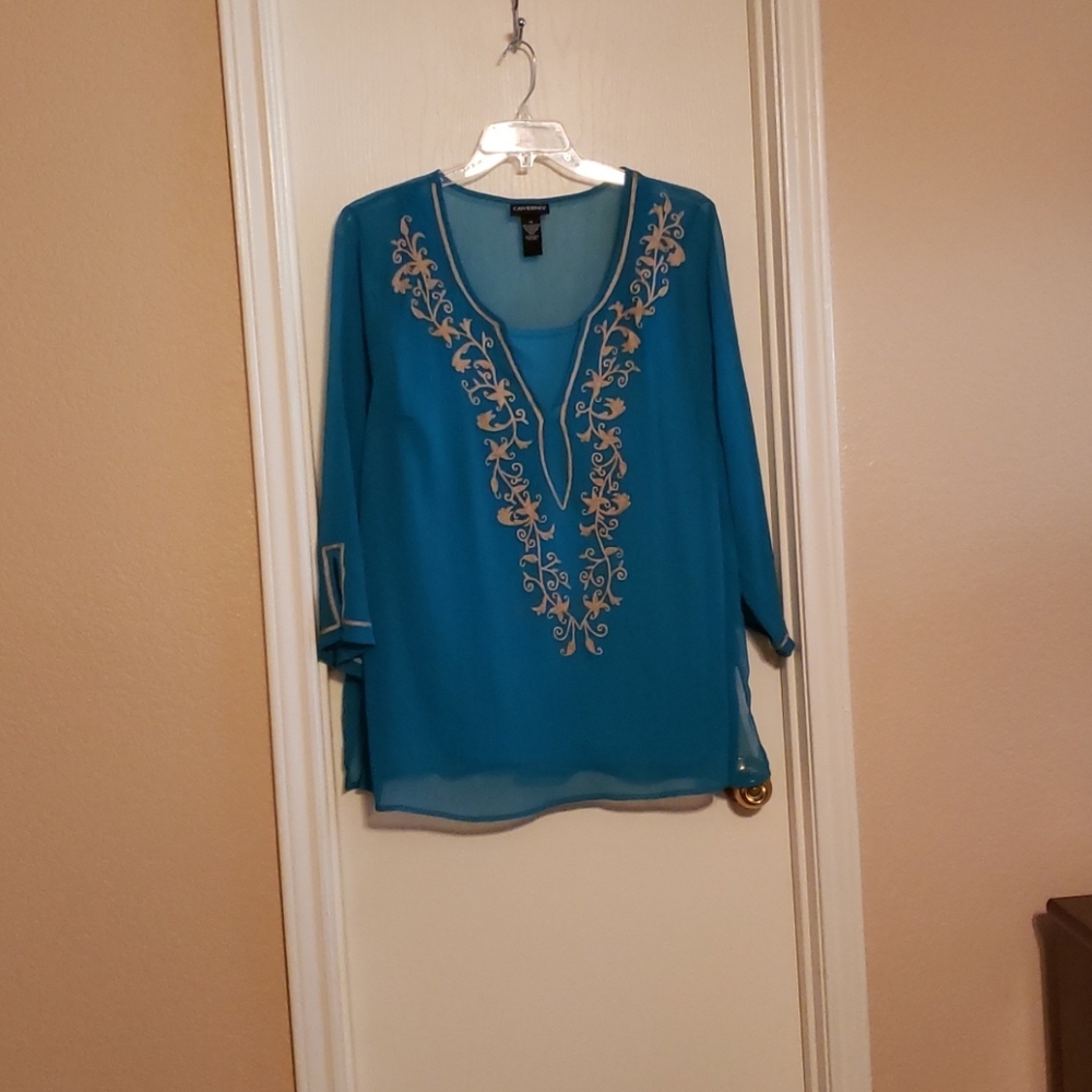 Catherine's top size 1X